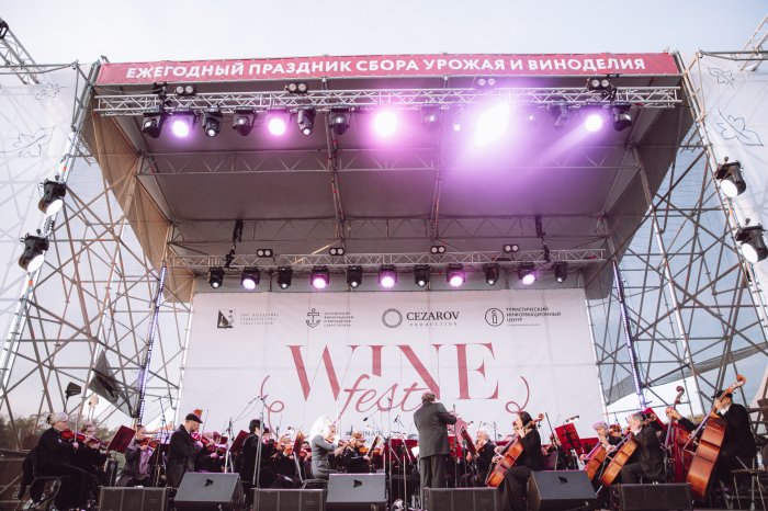  WineFest-2019 вошел в топ-3 опен-эйр событий уикенда и собрал 25 тысяч гостей - новости «Золотая Балка»