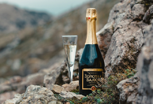 «Золотая Балка» признана лучшим игристым вином в народной дегустации